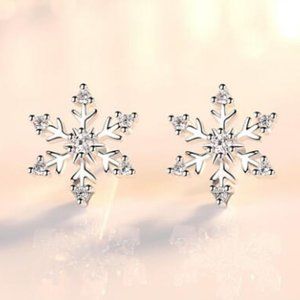 *925 Sterling Silver Diamond Snowflake Earrings